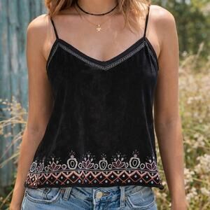 Y2K Aeropostale Black Velour Embroidered Tank Top Women’s Medium Floral